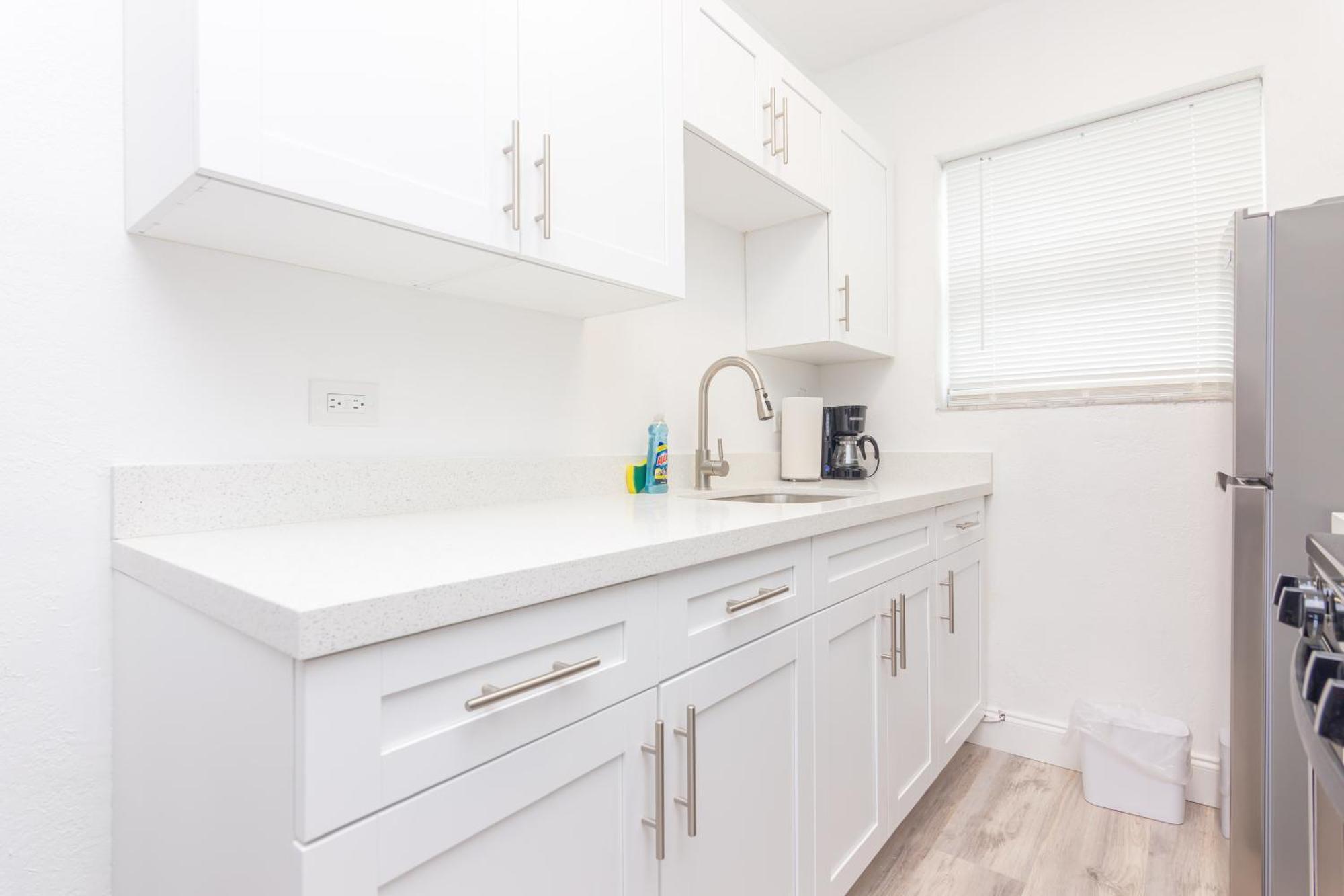 Apartamento Ocean Drive Deco W/2 Queen Beds, Steps 2