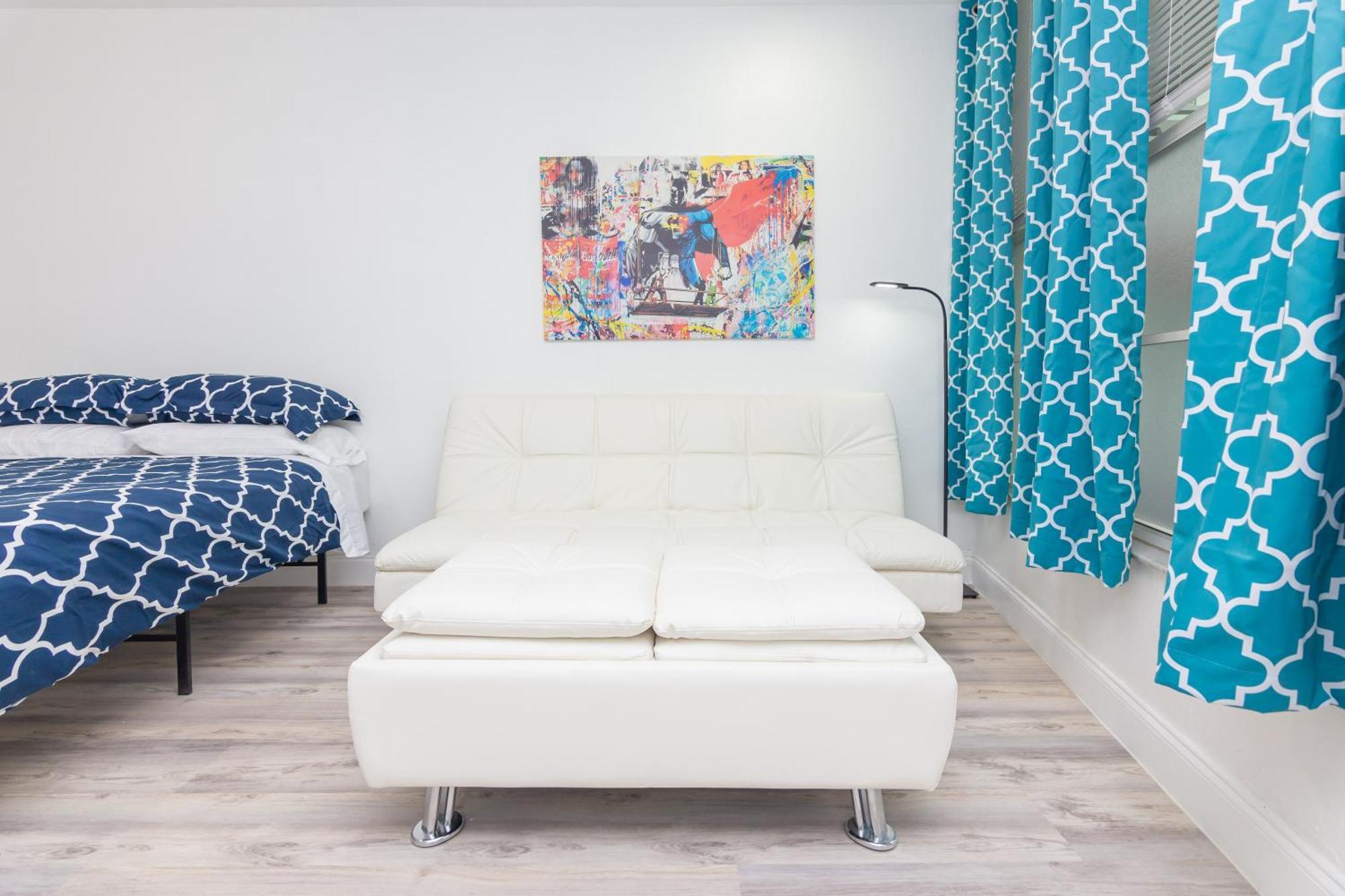 Apartamento Ocean Drive Deco W/2 Queen Beds, Steps 2